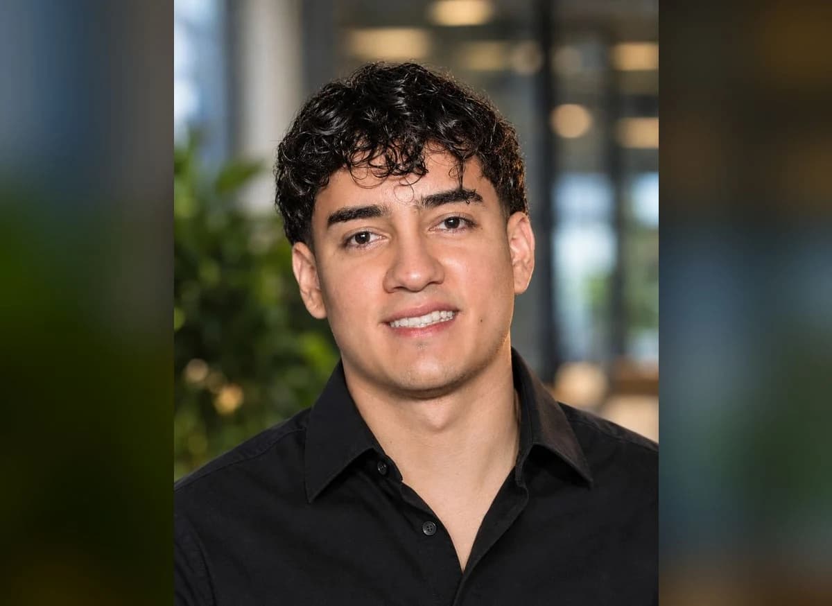 Mauricio Escobar, consultor SEO y fundador de Pivoti Labs